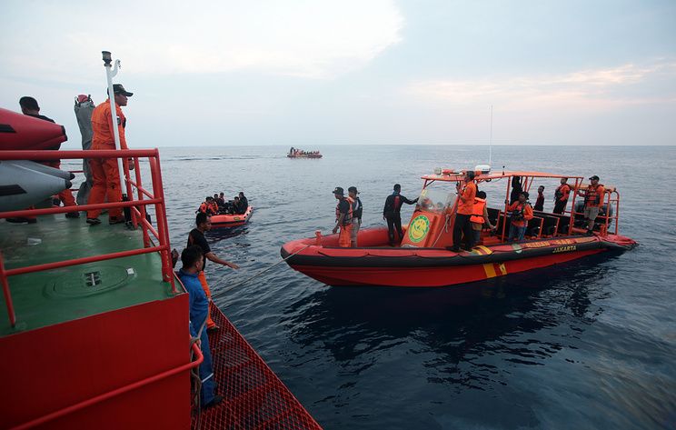 Rescuers find black box of crashed Lion Air plane