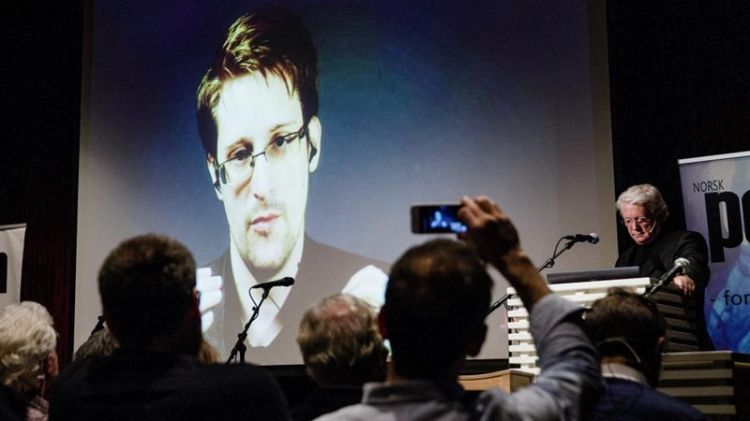 Snowden warns Israelis Dangers of state surveillance