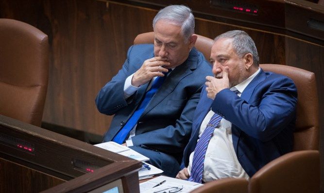 If Liberman resigns, Netanyahu will dissolve Knesset