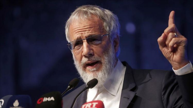 Singer Yusuf Islam asks Muslims to find lost role