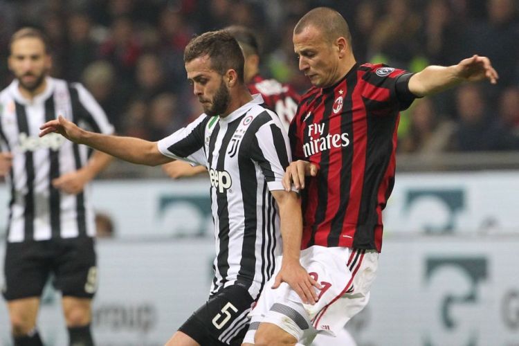 Juve march on, Milan climb to fourth