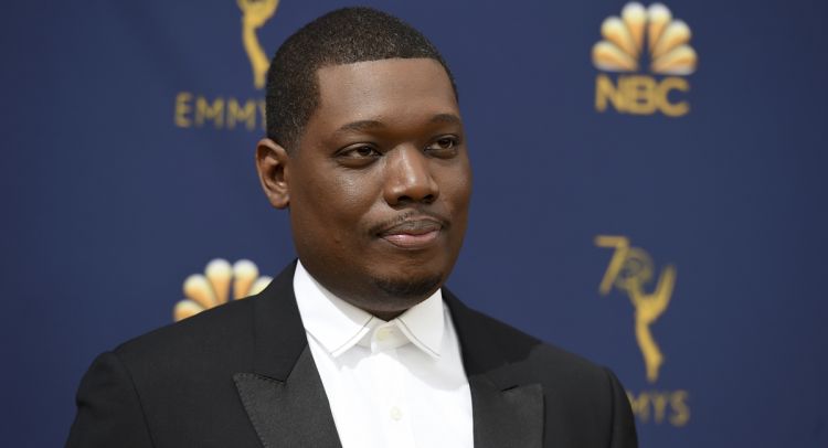 SNL’s Michael Che Mocks Trump ‘I Mean He’s the President, He’s Got to Know the Law’
