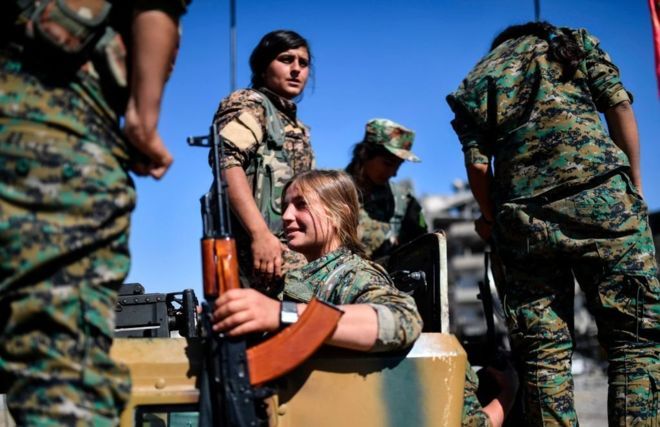 بعد إعلان دونالد ترامب الانسحاب من سوريا، ما هي خيارات الأكراد في المرحلة المقبلة؟