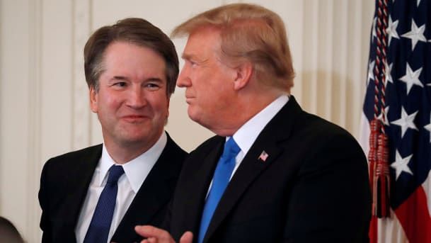 Trump hopes to build on political momentum from Kavanaugh confirmation in 2019
