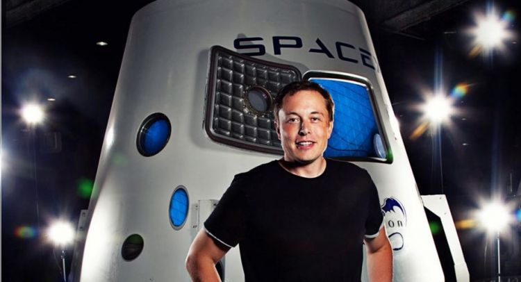 SpaceX looks into raising $500 million for ambitious internet service project
