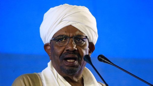 مظاهرات السودان: عمر البشير يشكل لجنة تقصي حقائق ويتعهد بتجاوز الأزمة الاقتصادية بخارطة طريق