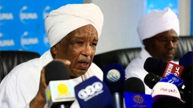 المظاهرات في السودان: 22 جماعة سياسية تطالب بتغيير نظام حكم الرئيس عمر البشير
