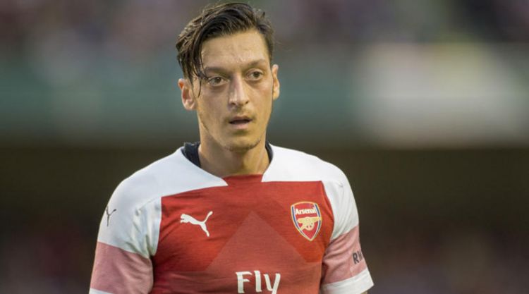 Why Mesut Ozil is not in Arsenal squad for West Ham clash