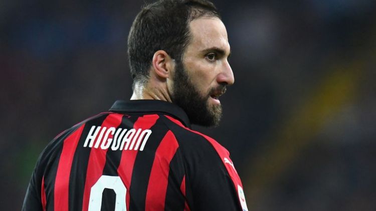 Chelsea target Gonzalo Higuain wants to leave AC Milan says coach Gennaro Gattuso