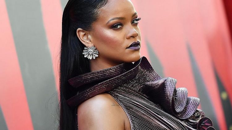 Rihanna sues her dad for using her Fenty brand name