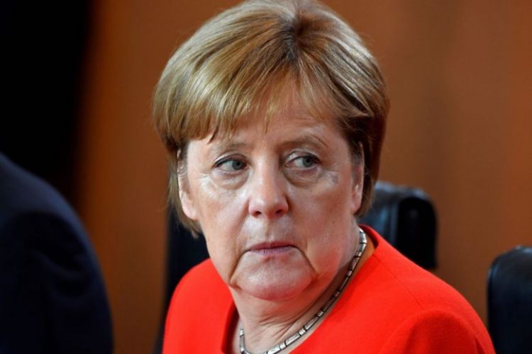 Merkel’s Bavarian allies elect new head, ushering in new era