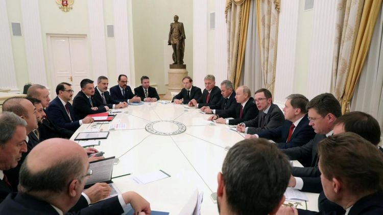 Recep Tayyip Erdogan and Vladimir Putin vow closer co-operation on Syria at Moscow talks