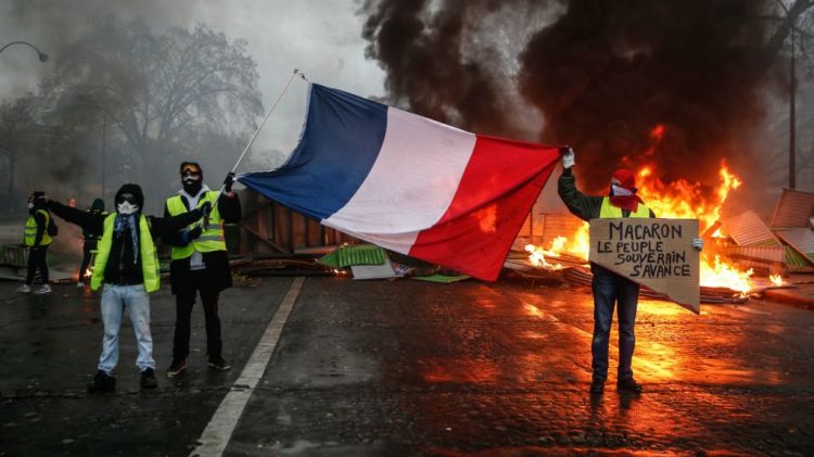 After France’s ‘Yellow Vests’, who are the ‘Red Scarves’ and the ‘Blue Vests’?