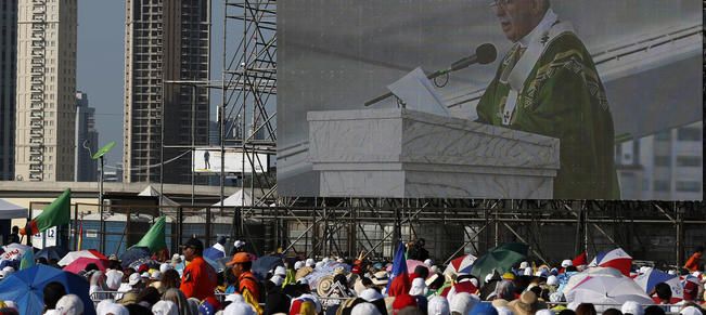 Pope seeks peace in Venezuela crisis