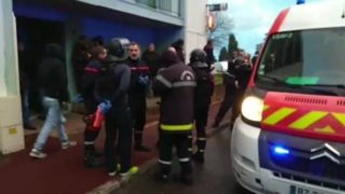Gun and knife attack left injures and death in Corsica