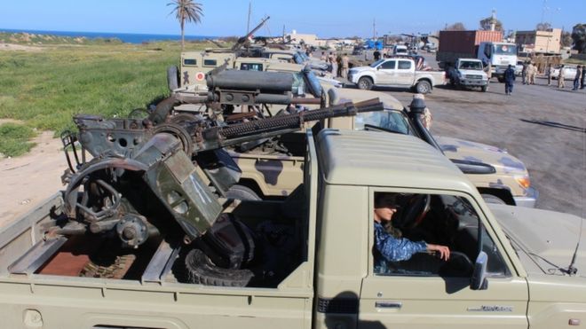 ليبيا: إجلاء عسكريين وموظفين دوليين من مع احتدام القتال حول طرابلس