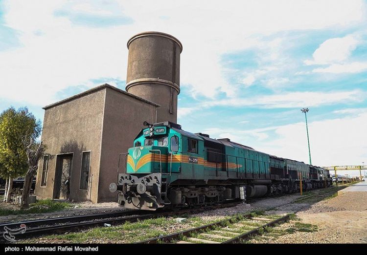 اتفاق إيراني تركي حول اطلاق قطار طهران-أنقرة