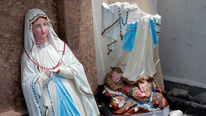 المسيحية: تقرير بريطاني يقول إن اضطهاد المسيحيين بلغ حد "الإبادة الجماعية"