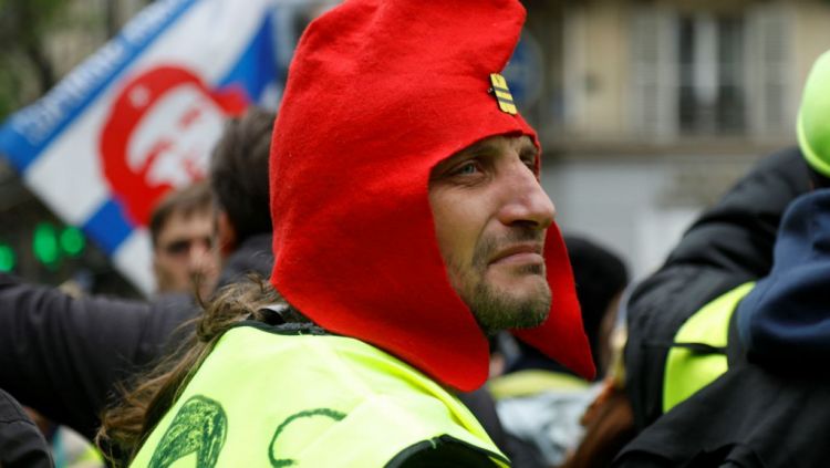 فرنسا: محتجو "السترات الصفراء" في الشوارع مجددا بعد مظاهرات عيد العمال