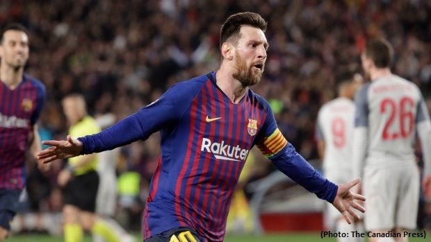 Paris Saint-Germain look to sign 100 million rated Lionel Messi favourite from Barcelona