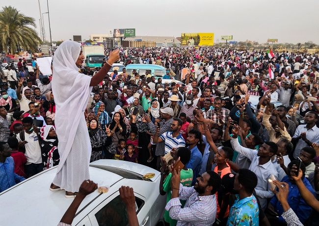 How do women and the diaspora propel Sudan's protests?