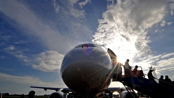 " Аэрофлот"  загоняет в гроб авиапром в России?