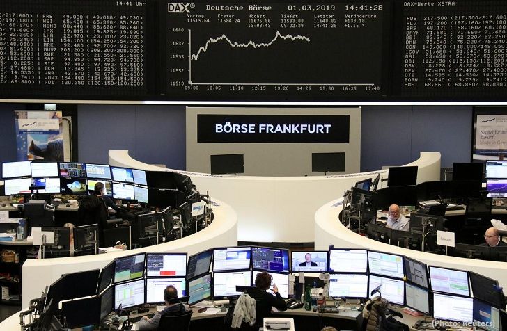 European stocks fell down amid US-China trade war