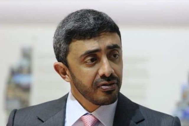 حذف تغريدة تلفزيون العربية عن تعليقات وزير خارجية الإمارات بشأن إيران