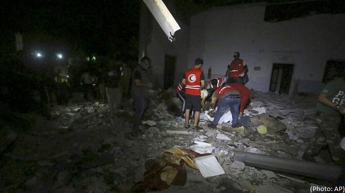 Air strike kills at least 40 migrants in Tripoli detention centre