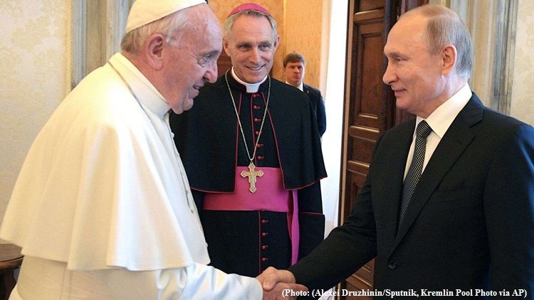 Putin meets with Pope at Vatican