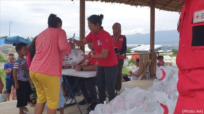 Turkish charity sends aid to Indonesia disaster victims