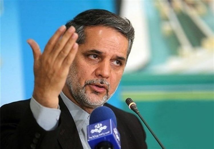 نقوي حسيني لـ"تسنيم": توقيف ناقلة النفط الإيرانية هو خرق للمعايير الدولية