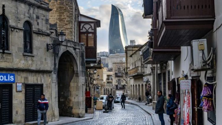 7 نصائح يجب معرفتها قبل السفر إلى أذربيجان