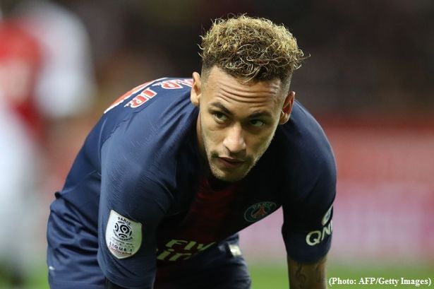 PSG offer Neymar to Manchester United after rejecting Barcelona bid