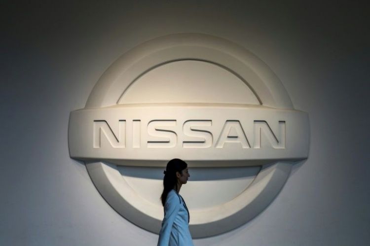 Nissan faces profit plunges decided to cut of 12,500 jobs