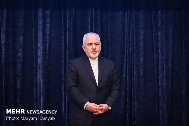 Zarif thanked US agenda for considering him such a huge threat