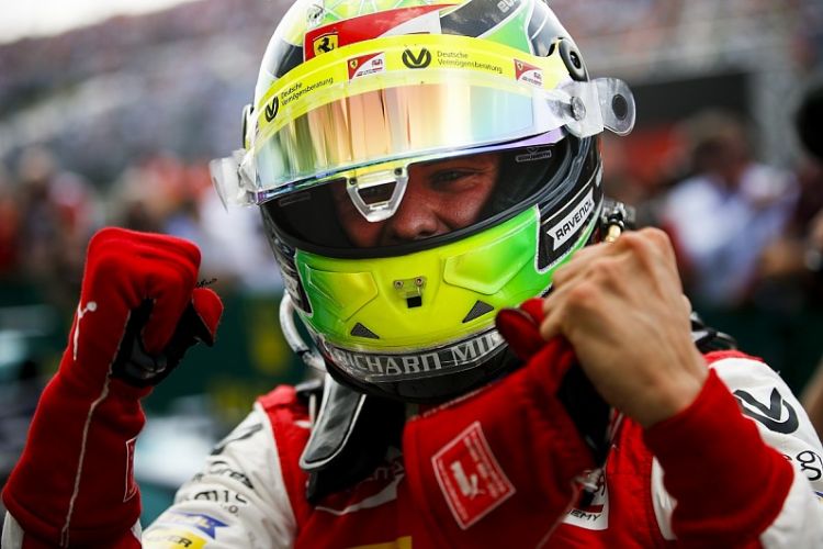 Schumacher takes first F2 victory with sprint race win