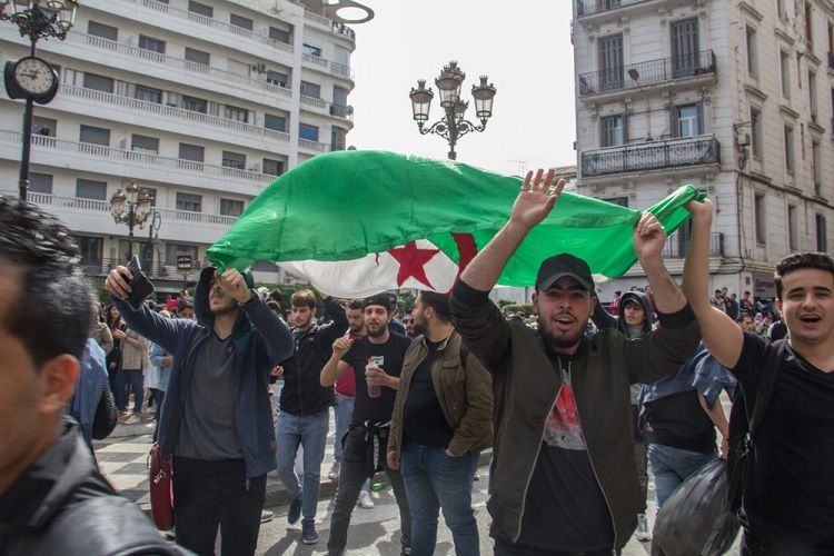 Algerian protests entered in 25th week