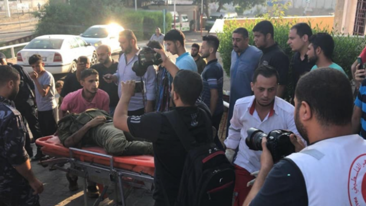 انتشال جثامين 3 شهداء جراء قصف إسرائيلي شمالي قطاع غزة