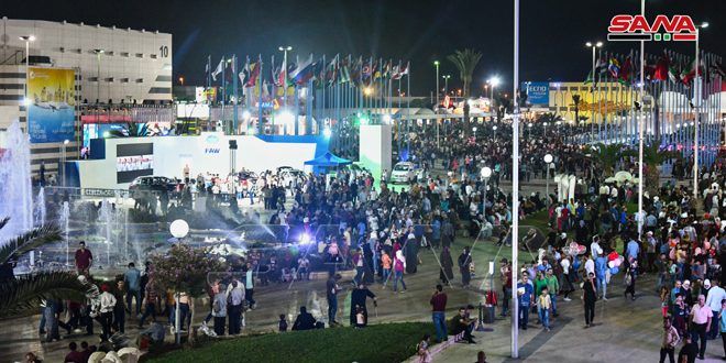 معرض دمشق الدولي في يومه الثالث.. (205) آلاف زائر وأجواء من الفرح والمتعة