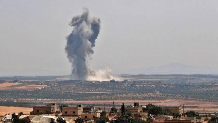إدلب.. عشرات القتلى في قصف استهدف تجمعا لمتطرفين