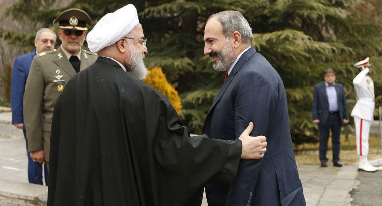 أرمينيا على الثقة بإيران في يأس