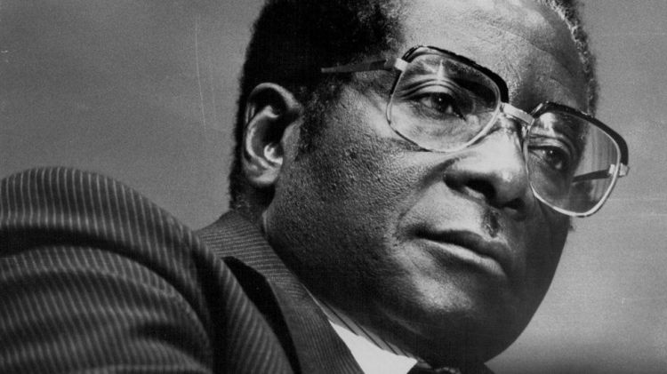 Robert Muqabe Zimbabvenin milli qəhrəmanı elan olunub