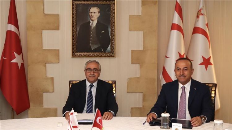 Turkish Cypriot leader receives Turkey's top diplomat