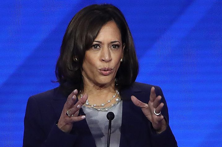 Trump is 'really small dude' behind the curtain in 'Wizard of Oz' Kamala Harris