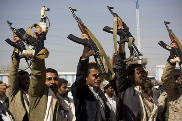 Houthis claim capture of thousands of troops in Saudi raid