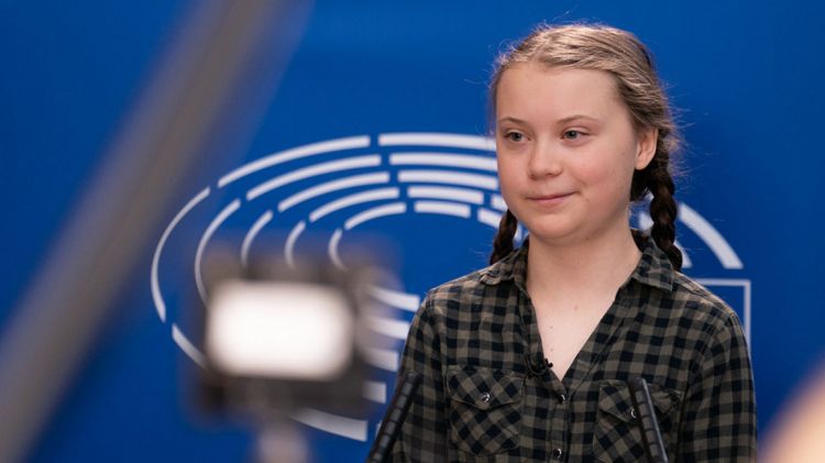 Russia invites climate activist Greta Thunberg to speak in parliament