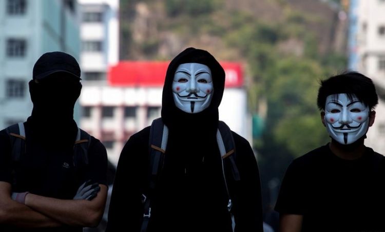Hong Kong's Carrie Lam announces face mask ban