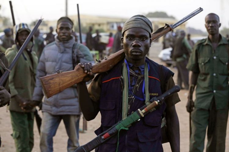 Thousands of Nigerian hunters prepare to chase Boko Haram