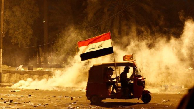 مظاهرات العراق: تجدد الاحتجاجات ومقتل 5 على الأقل وإصابة العشرات في بغداد والناصرية